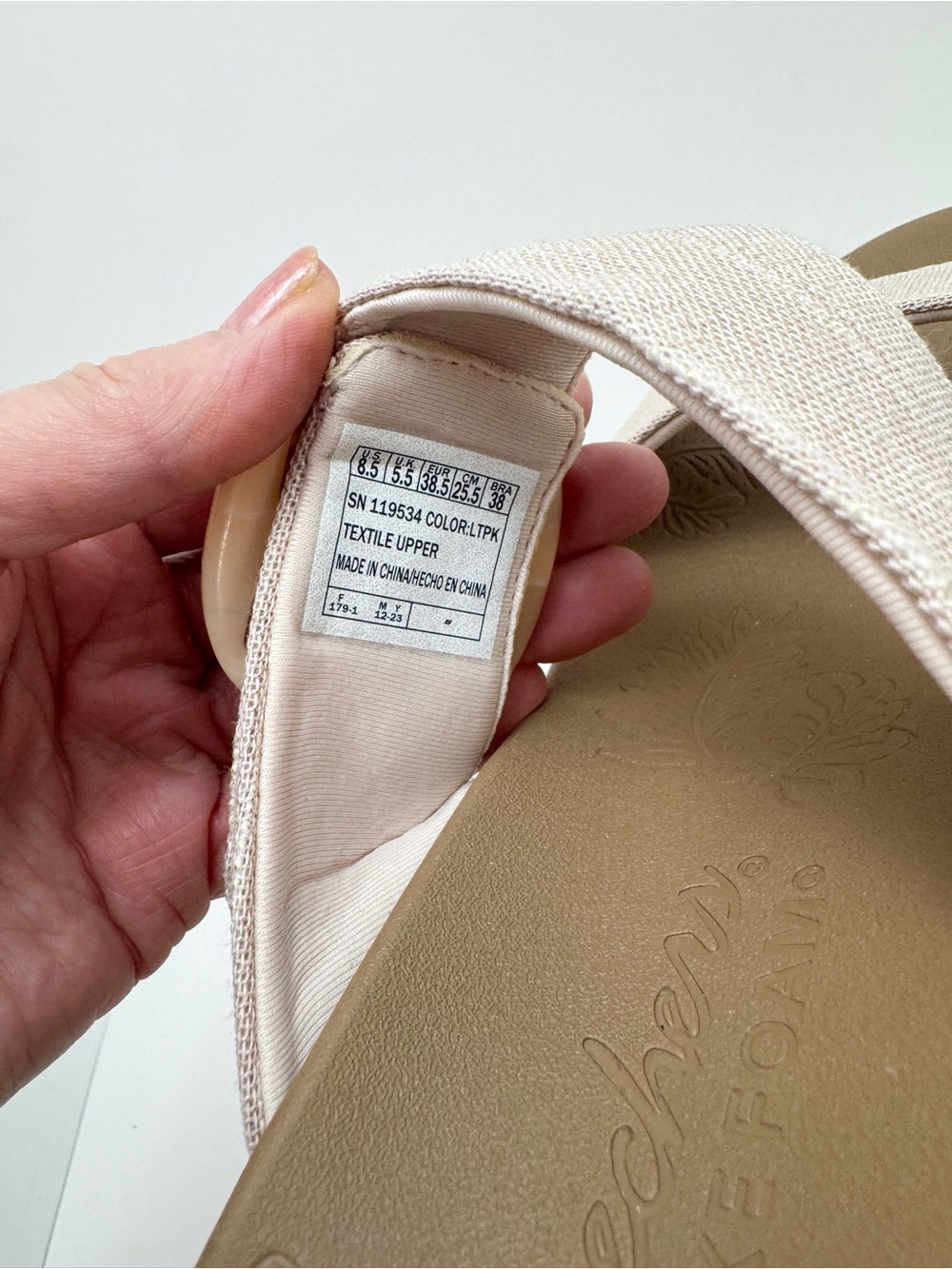 💖 Skechers Lux Foam Cork Wedge Beige Sandals, Sz 8.5 - Picture 7 of 16